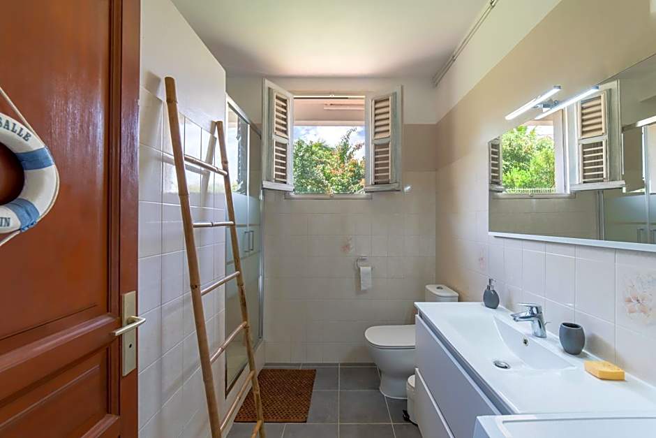 Villa Ti'Kemy avec piscine au sel