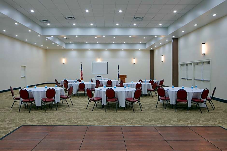 Four Points by Sheraton Virginia Beach Oceanfront