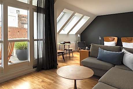 Penthouse Suite with Balcony