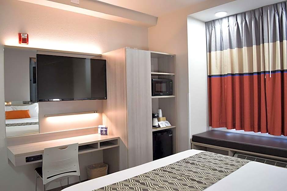 Microtel Inn & Suites by Wyndham Raleigh