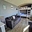 Allibella Shepherds Hut, Amazing Seaview, Private garden, Pet Friendly