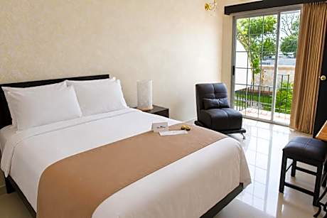 HOTEL PALACIO MAYA