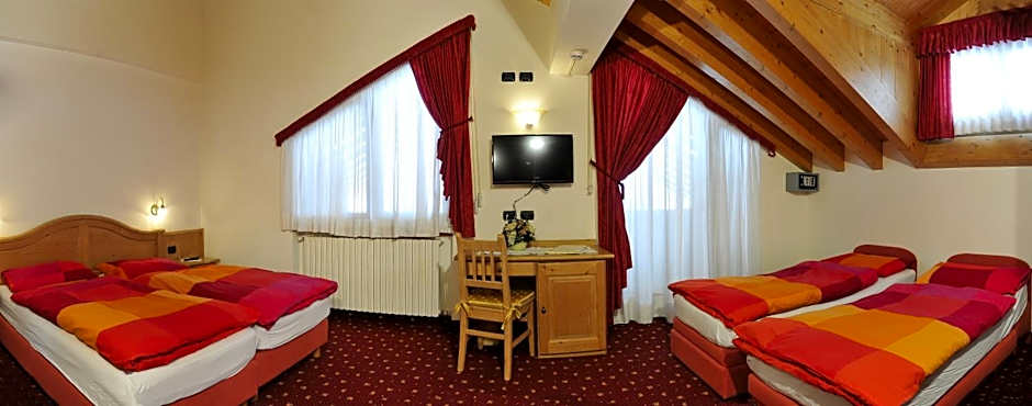 Hotel Tyrolia