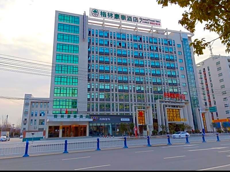 GreenTree Inn Fuyang Technician College