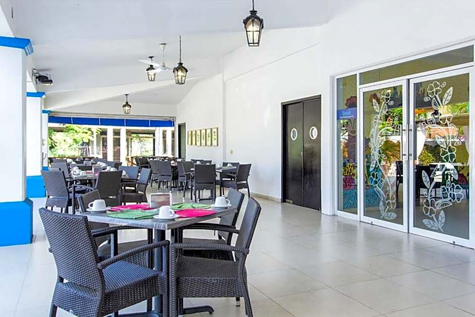 Hotel Santa Cruz Huatulco