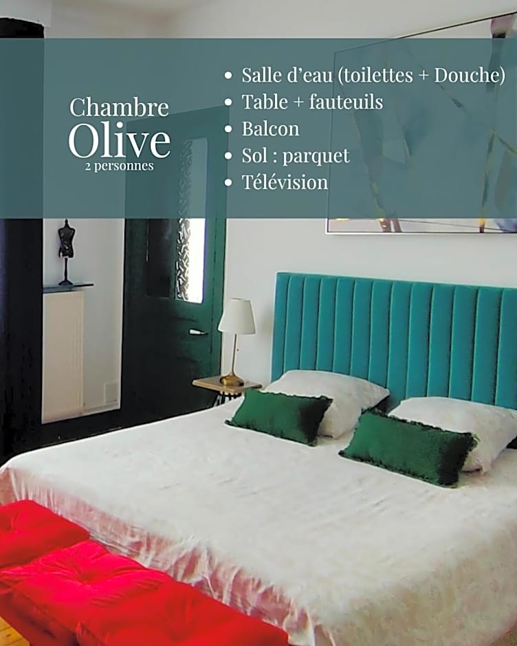 A La Villa Perroy les chambres sont spacieuses et les petit-déjeuners offerts