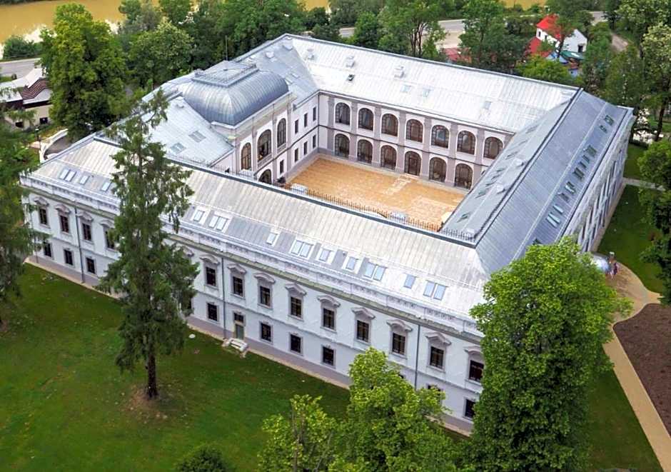 Hotel Gino Park Palace - Kaštieľ Orlové