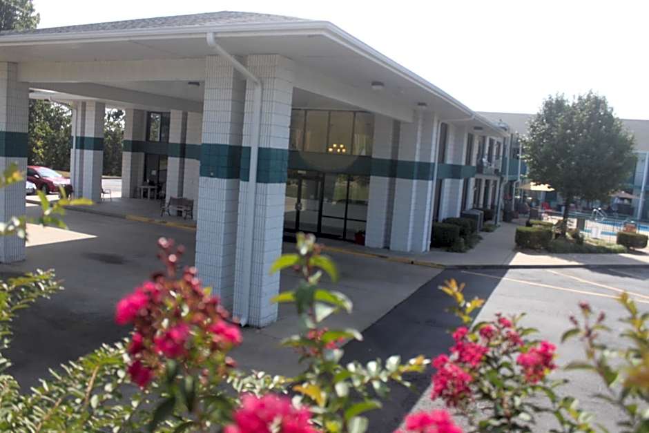 Ozark Valley Inn