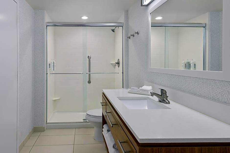 Home2 Suites by Hilton Nokomis Sarasota Casey Key