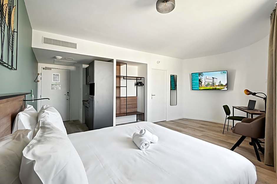 All Suites Paris Ouest Colombes