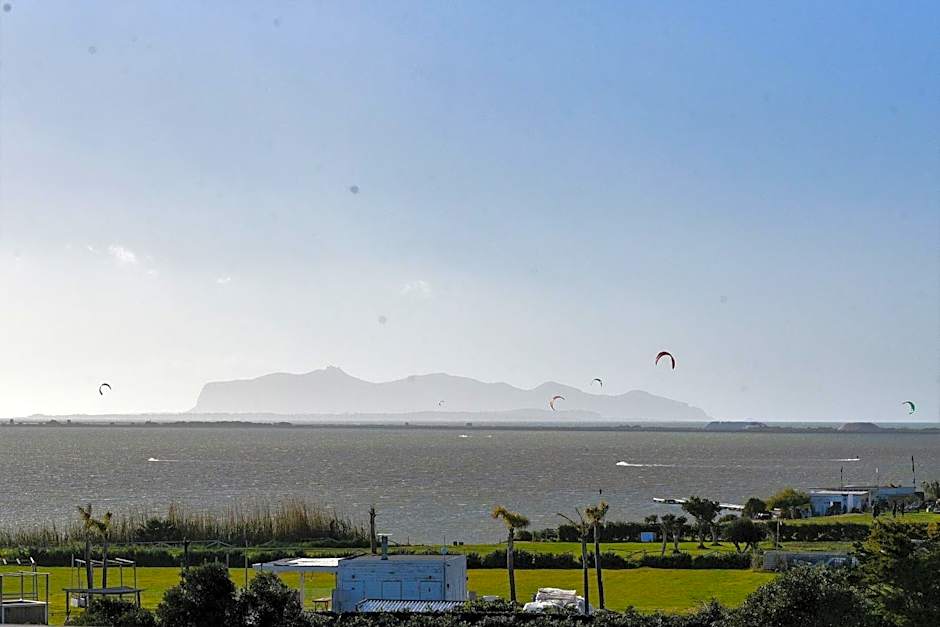 Casa B, Room 6 - mit Pool - at Lagoon - Lo Stagnone Kite Spot - Palm Kite Paradise