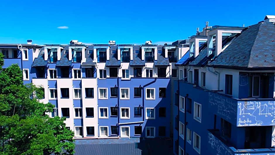 RCR Einstein studios