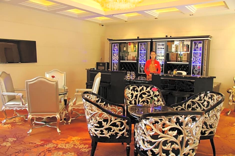 Imperial Palace Hotel