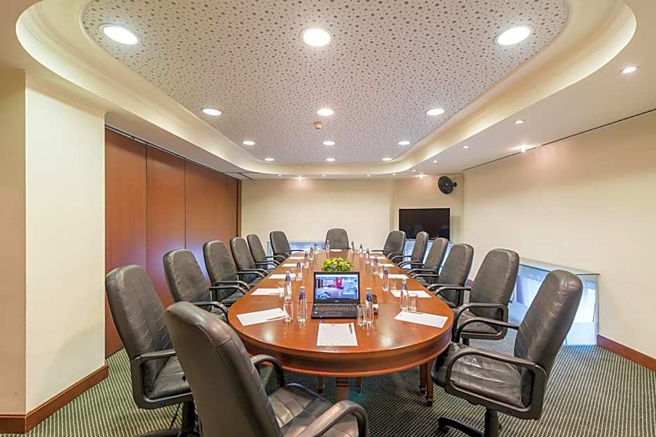 Crystal Palace Boutique Hotel