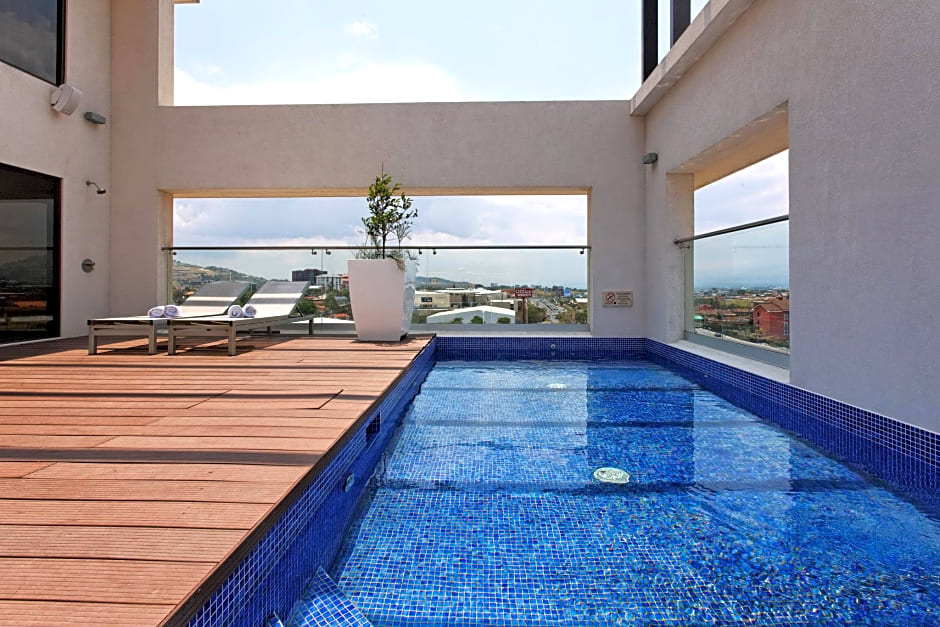 Holiday Inn San Jose Escazu