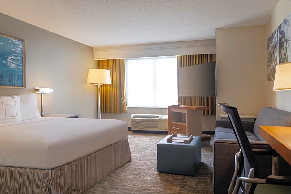 SpringHill Suites by Marriott Newark International Airport