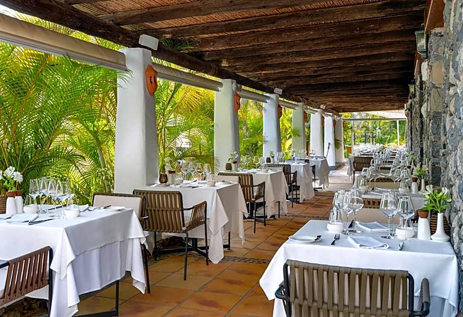 Hotel Jardín Tecina