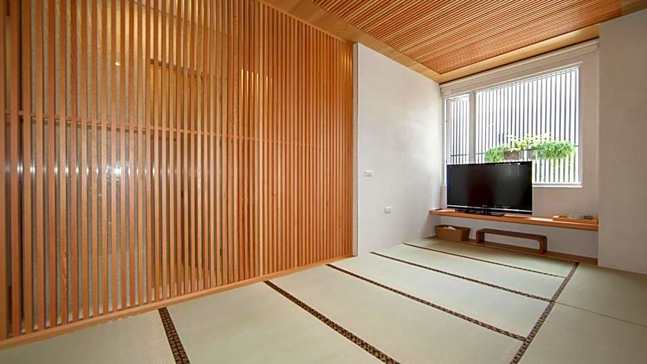 Wood Whispering Residence