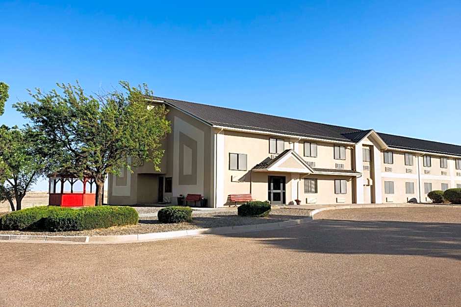 Travelodge by Wyndham Vaughn