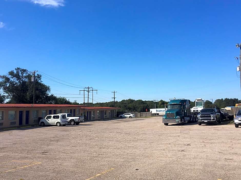 Apollo Lodge and RV Park