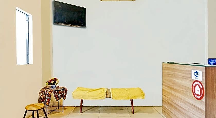 Hotel O Mandala Near Universitas Negeri Medan ( UNIMED )