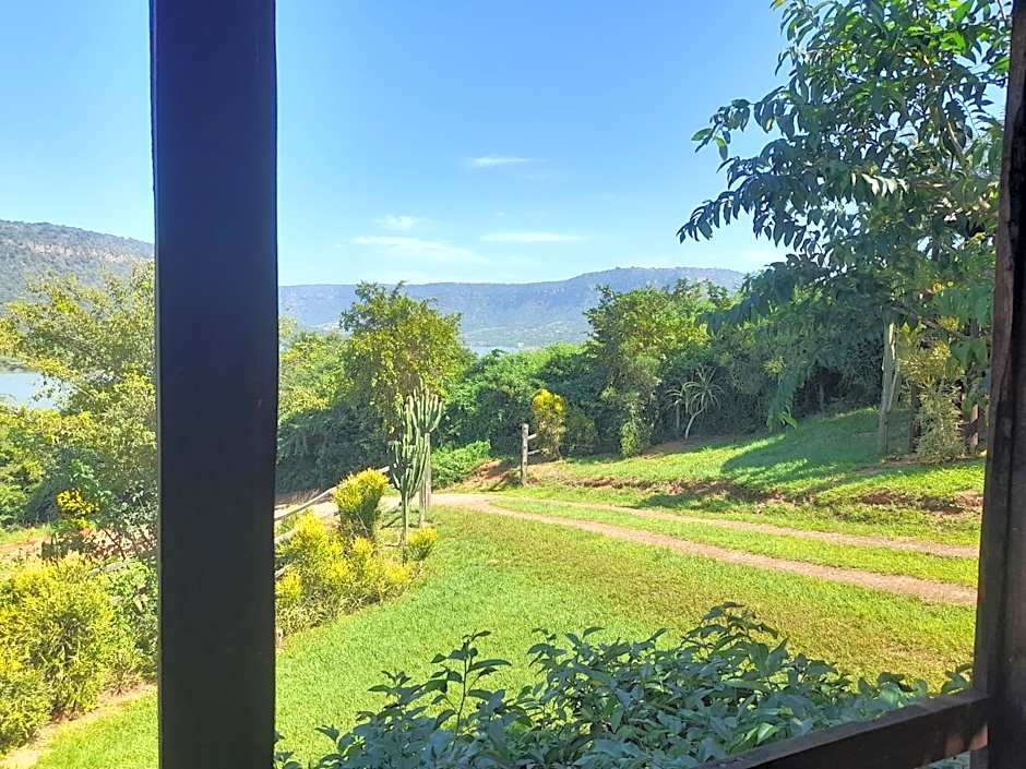 Entendeni Lodge SelfCatering