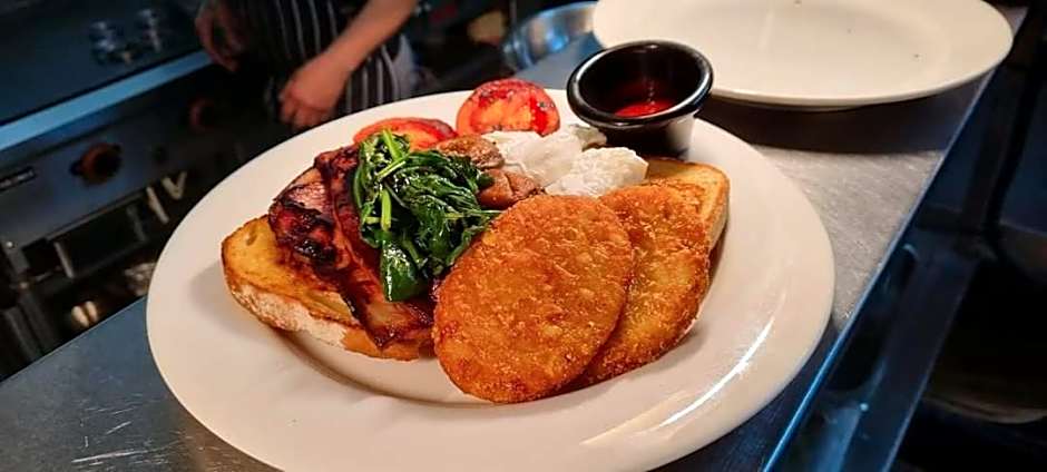 Australian Homestead Motor Lodge