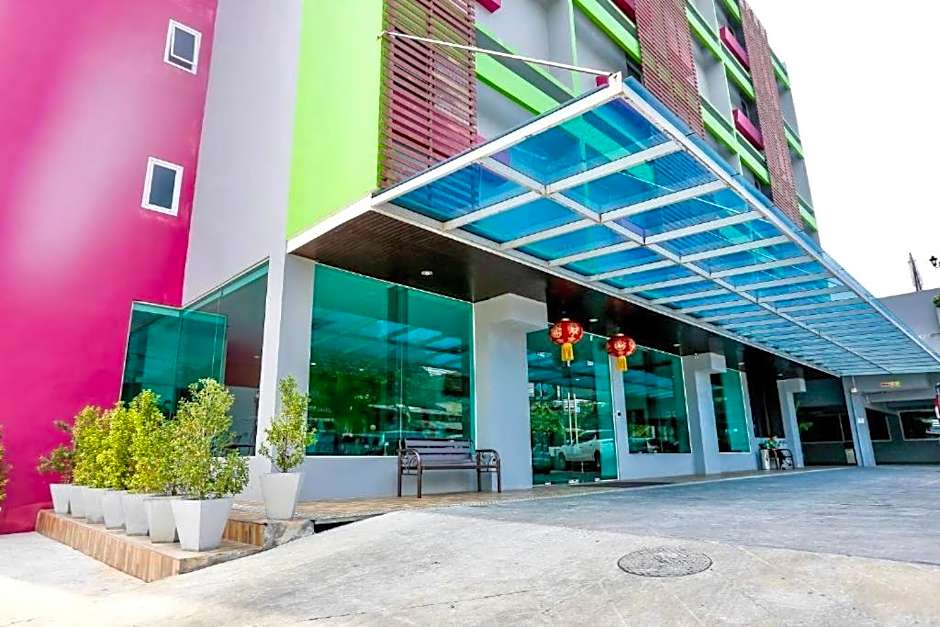 Blue Orchids Hotel