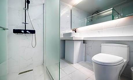 Haven Double Room With Ocean View and High Floor