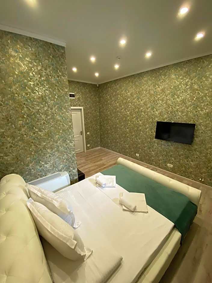 Arizet Boutique Mamaia