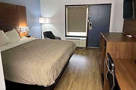 Superior King Efficiency Room - Smoking