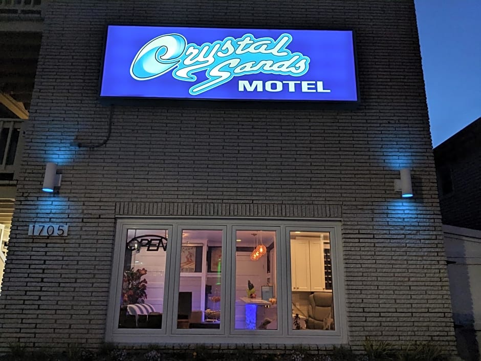 Crystal Sands Motel