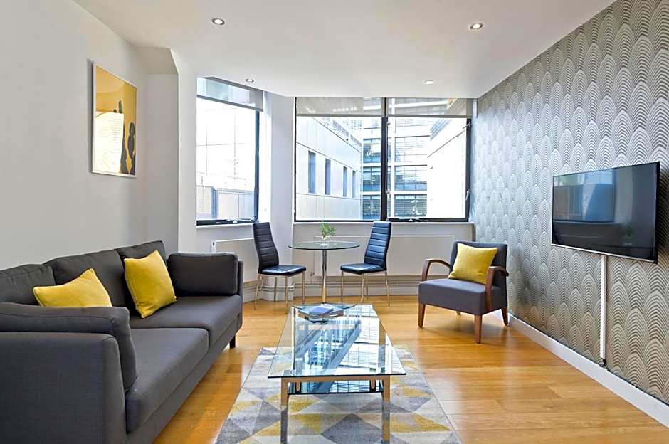 Red Lion Court by City2Stay