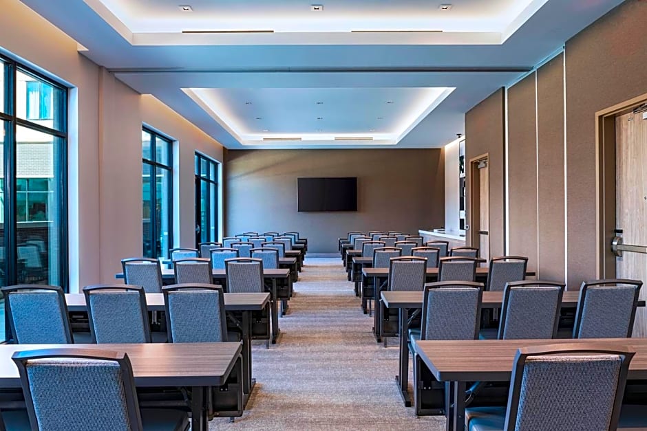 AC Hotel by Marriott Waco Downtown