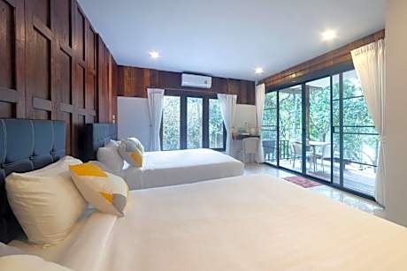 Superior Family Room