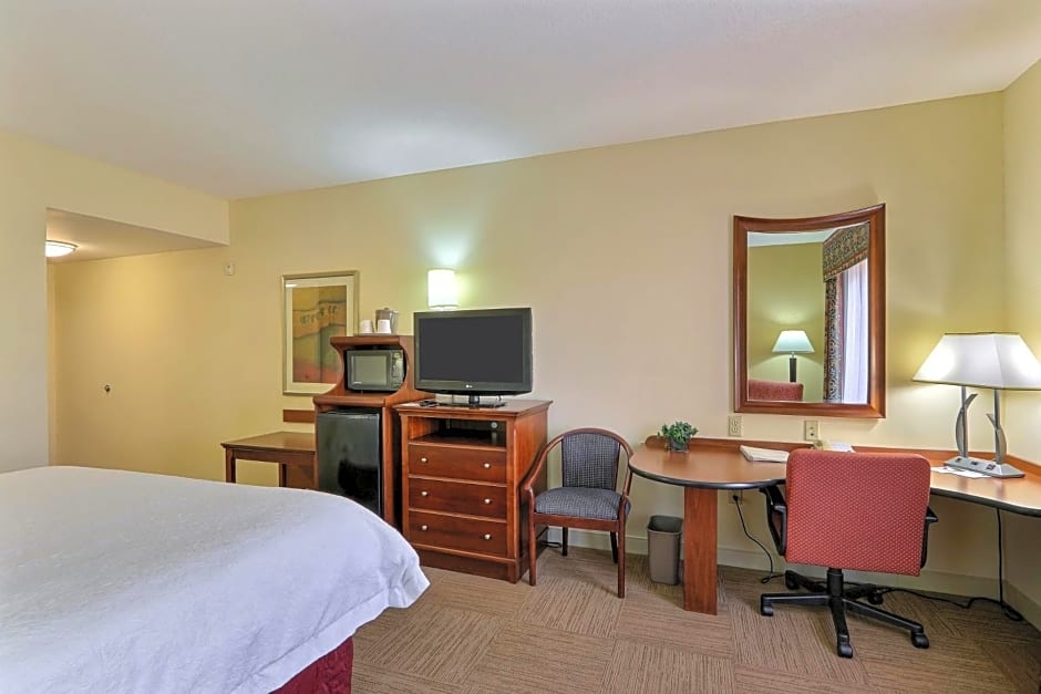 Hampton Inn & Suites Savannah - I-95 South - Gateway