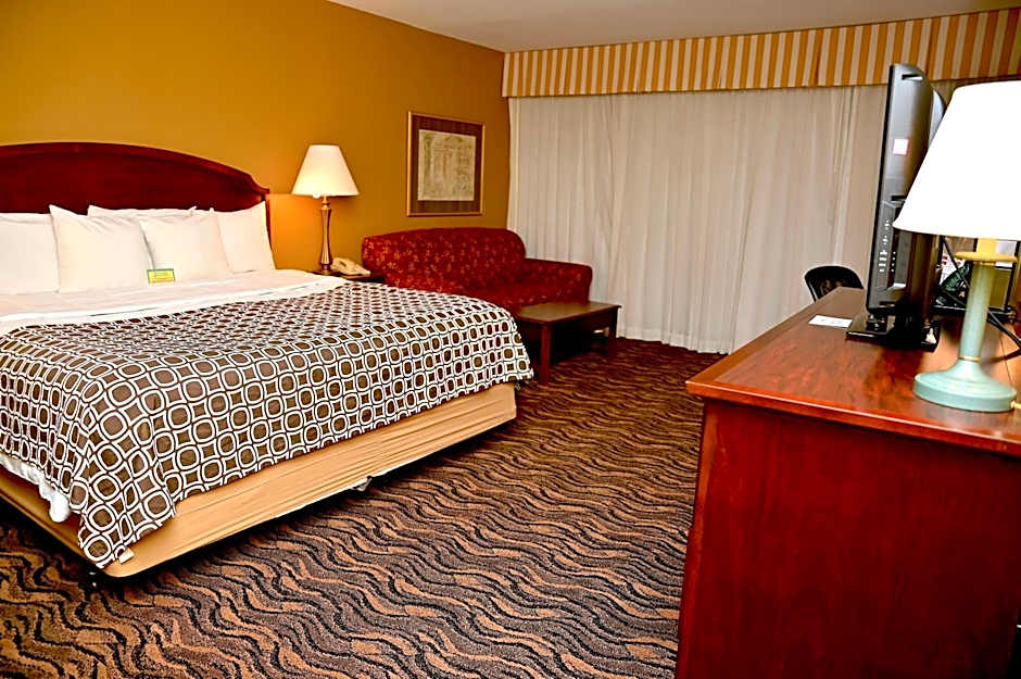 MCM Elegante Hotel & Suites Lubbock