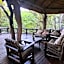 LittleBush Private Lodge