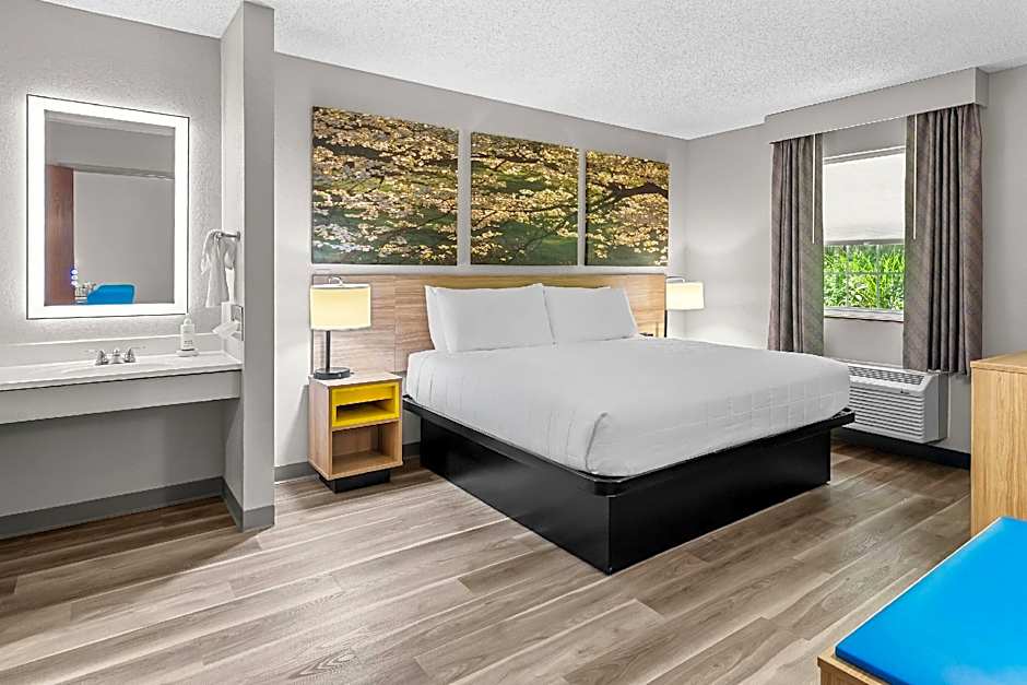 Days Inn by Wyndham Lisbon