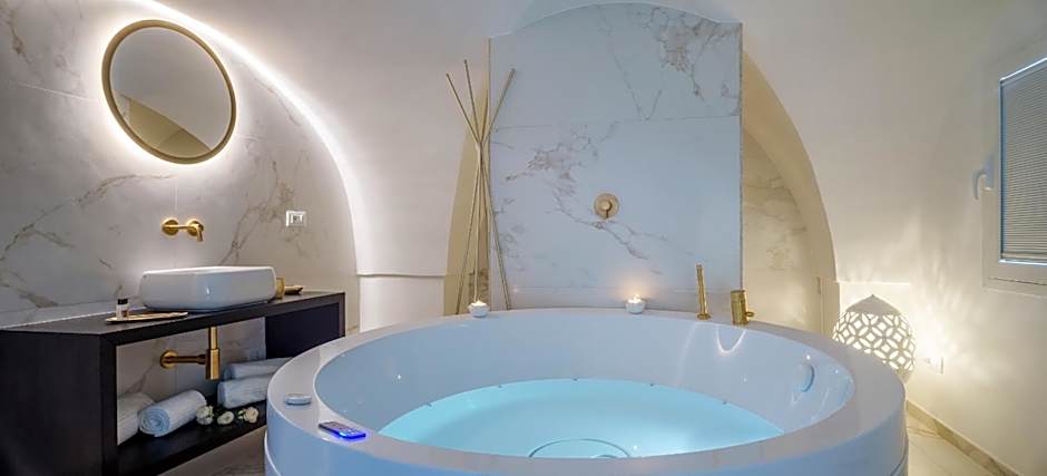 La Bella Ostuni Suites