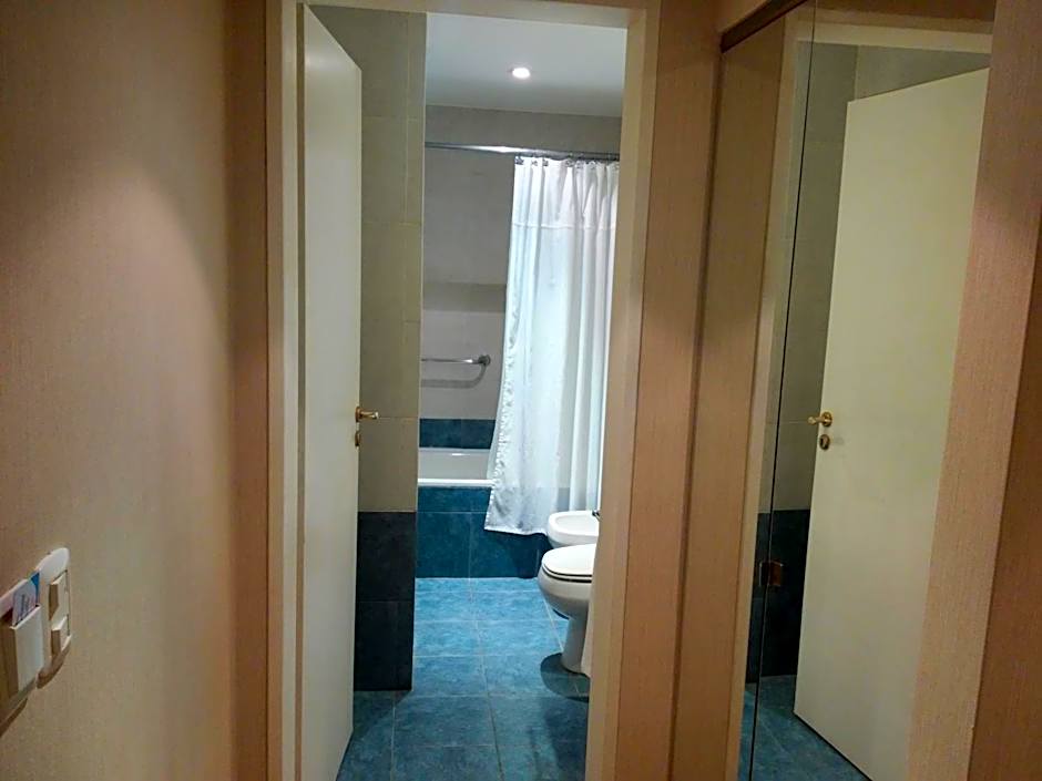 Howard Johnson by Wyndham San Pedro