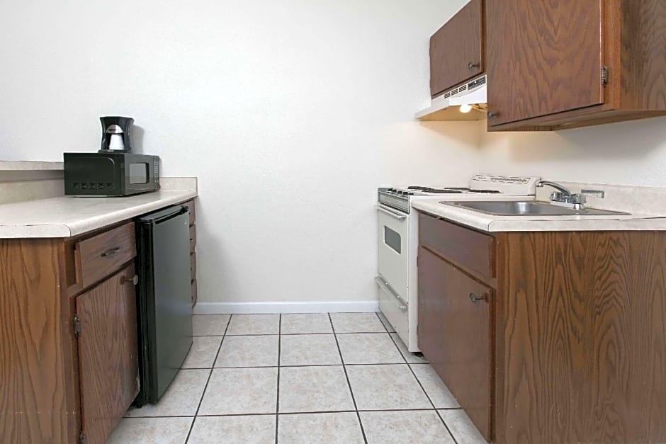 Knights Inn Longview