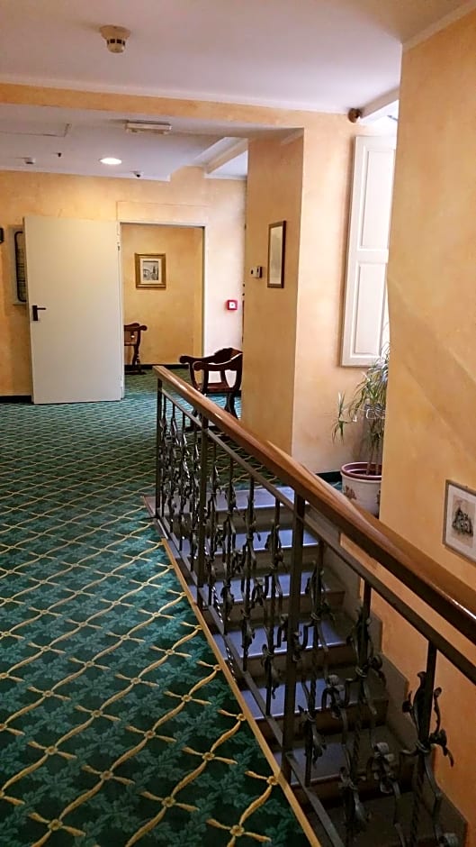 Hotel De Lanzi