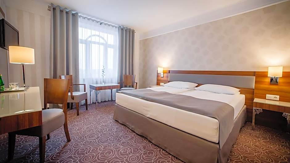 Hotel Lord - Warsaw Airport