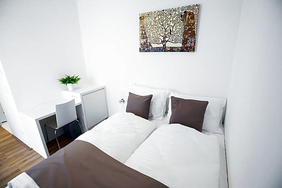 SHOME Hotel Graz I Self-Check-In I Free Parking