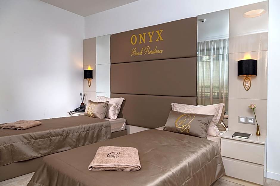 Onyx Beach Residence - Free Beach Access & Parking