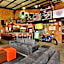 Sunrock Guesthouse
