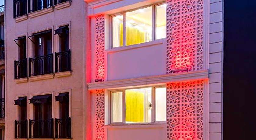 Santa Rio Taxim Hotel