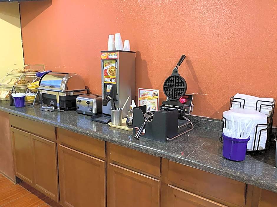 Days Inn by Wyndham Morton