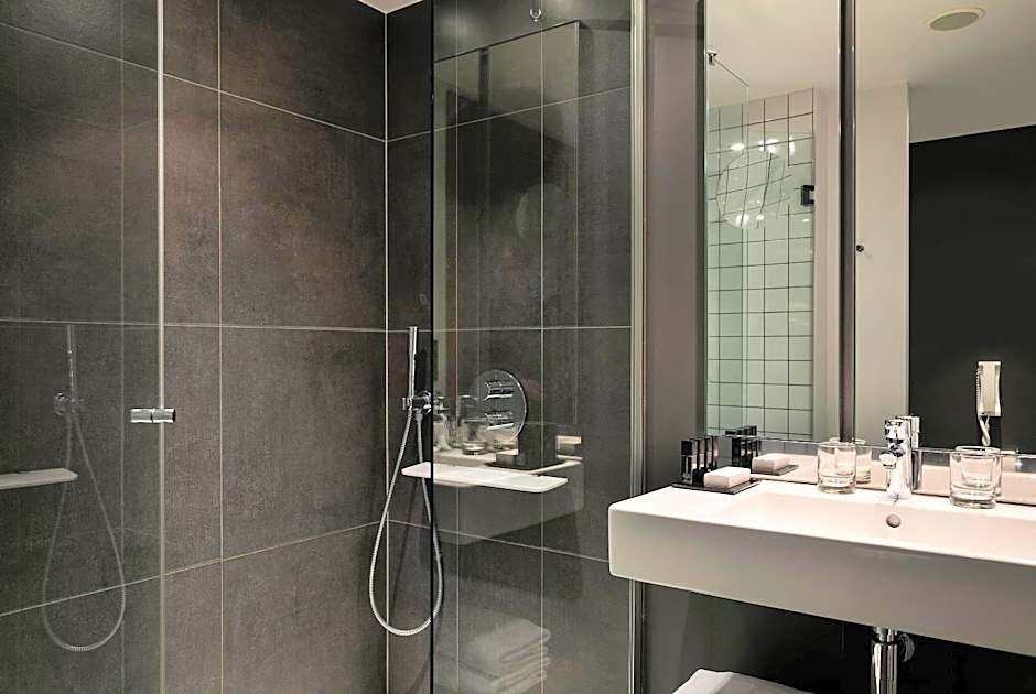 Melia Paris La Defense